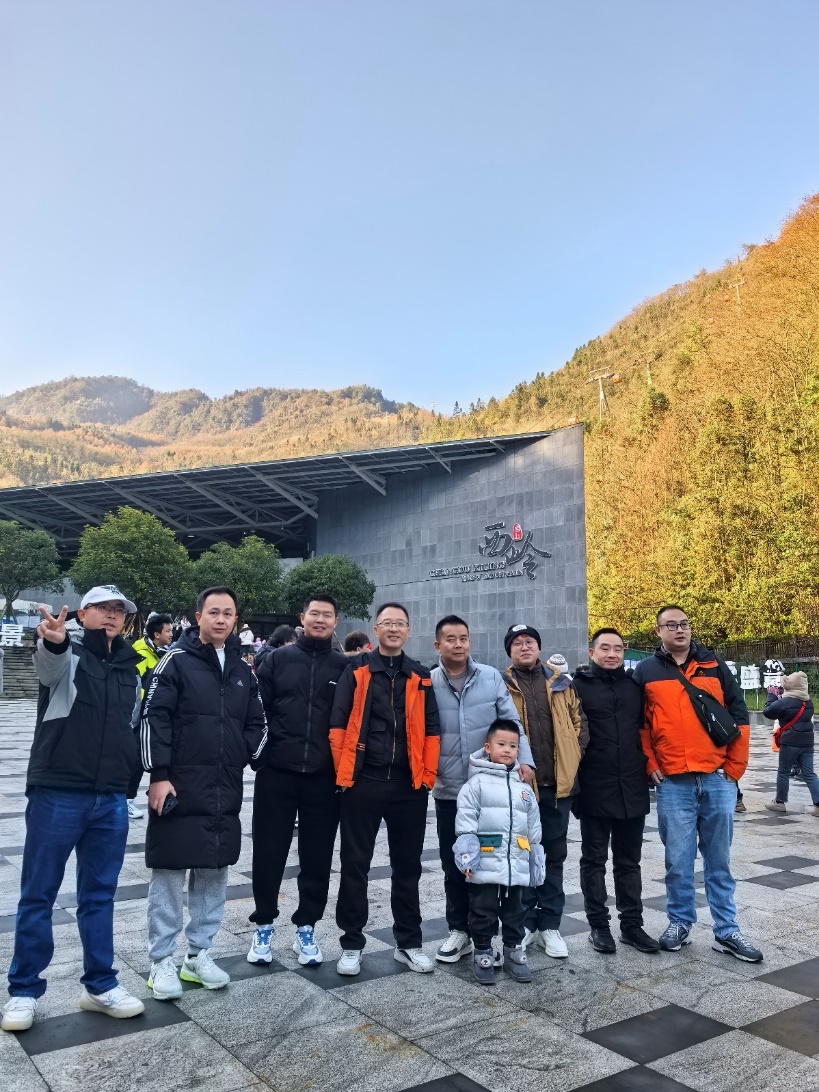 1745893746958573.jpg 3.jpg